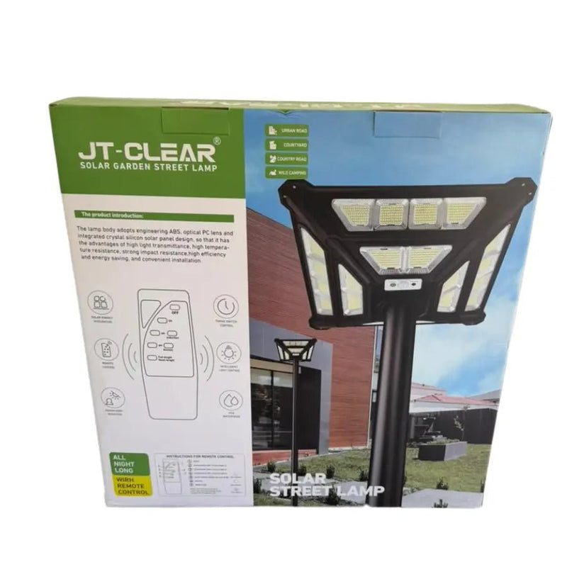 Farola solar IP66 instalada en calle interior parcela sin electricidad – Olimantech